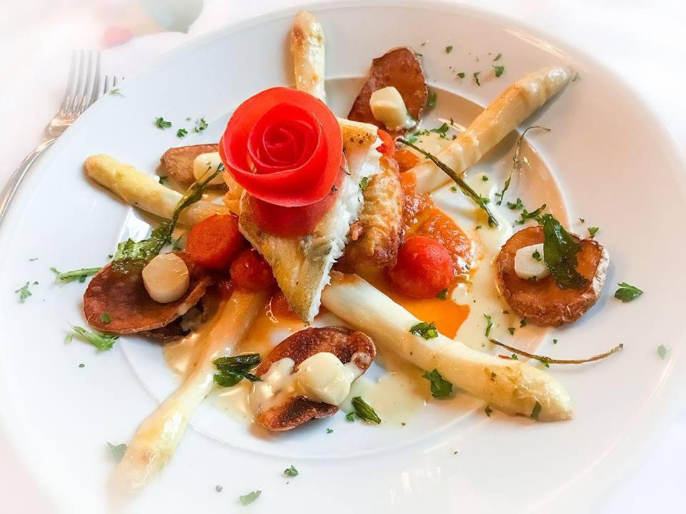 היידנהיים אן דר ברנץ Aparthotel Peerless Dine מראה חיצוני תמונה